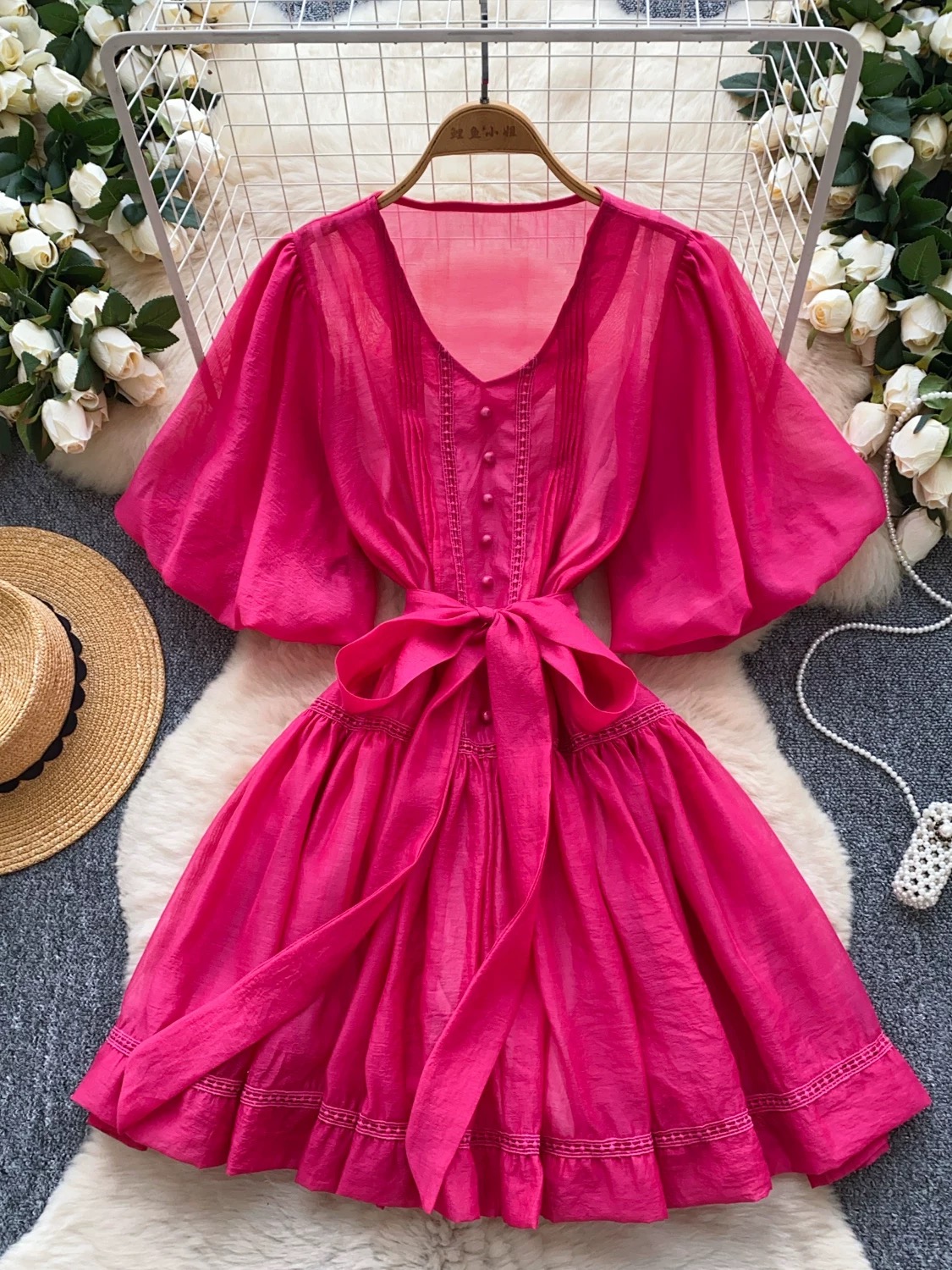 Let’s hit it dress & camisole CD1589