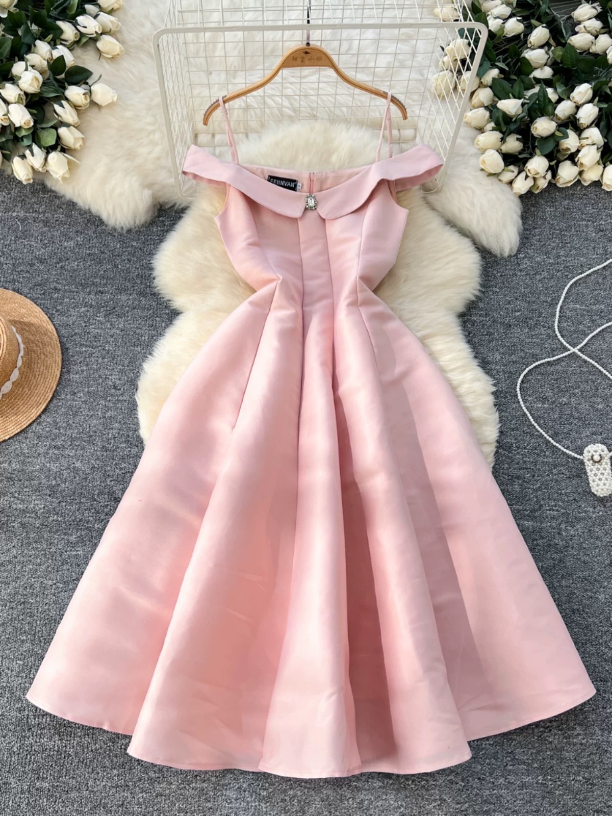 Won’t be late dress FD666