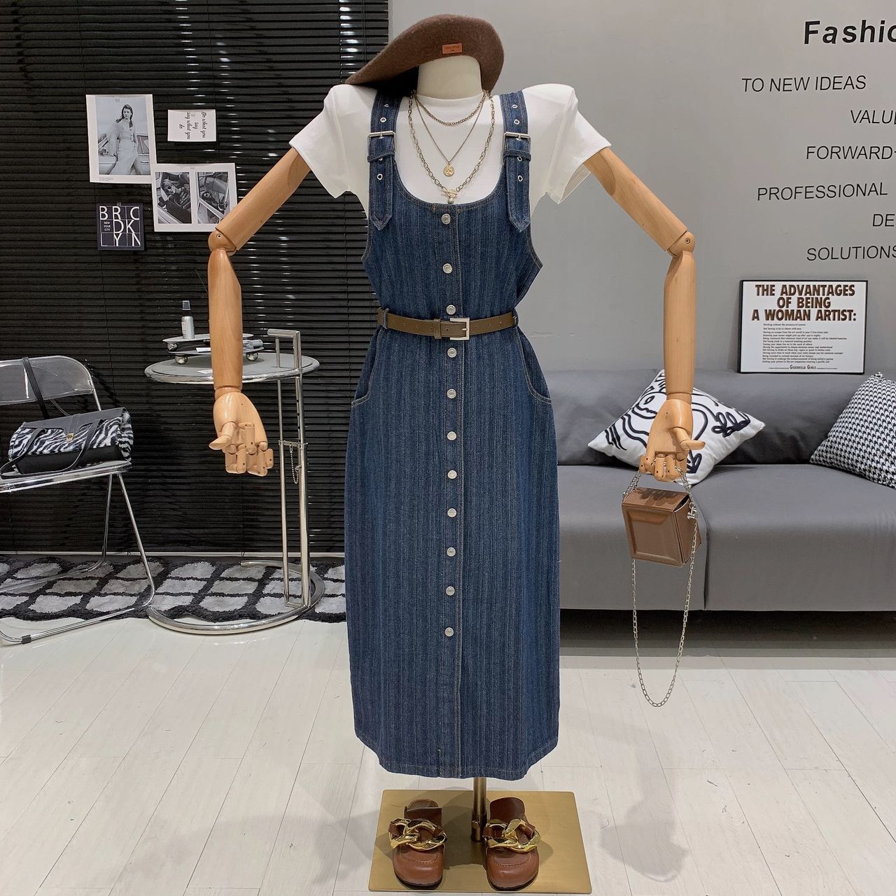 Barbie girl dress & belt DD121 image