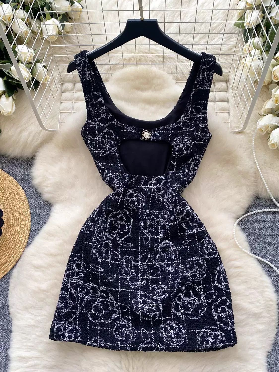 Made to thrive Dress CD915 image