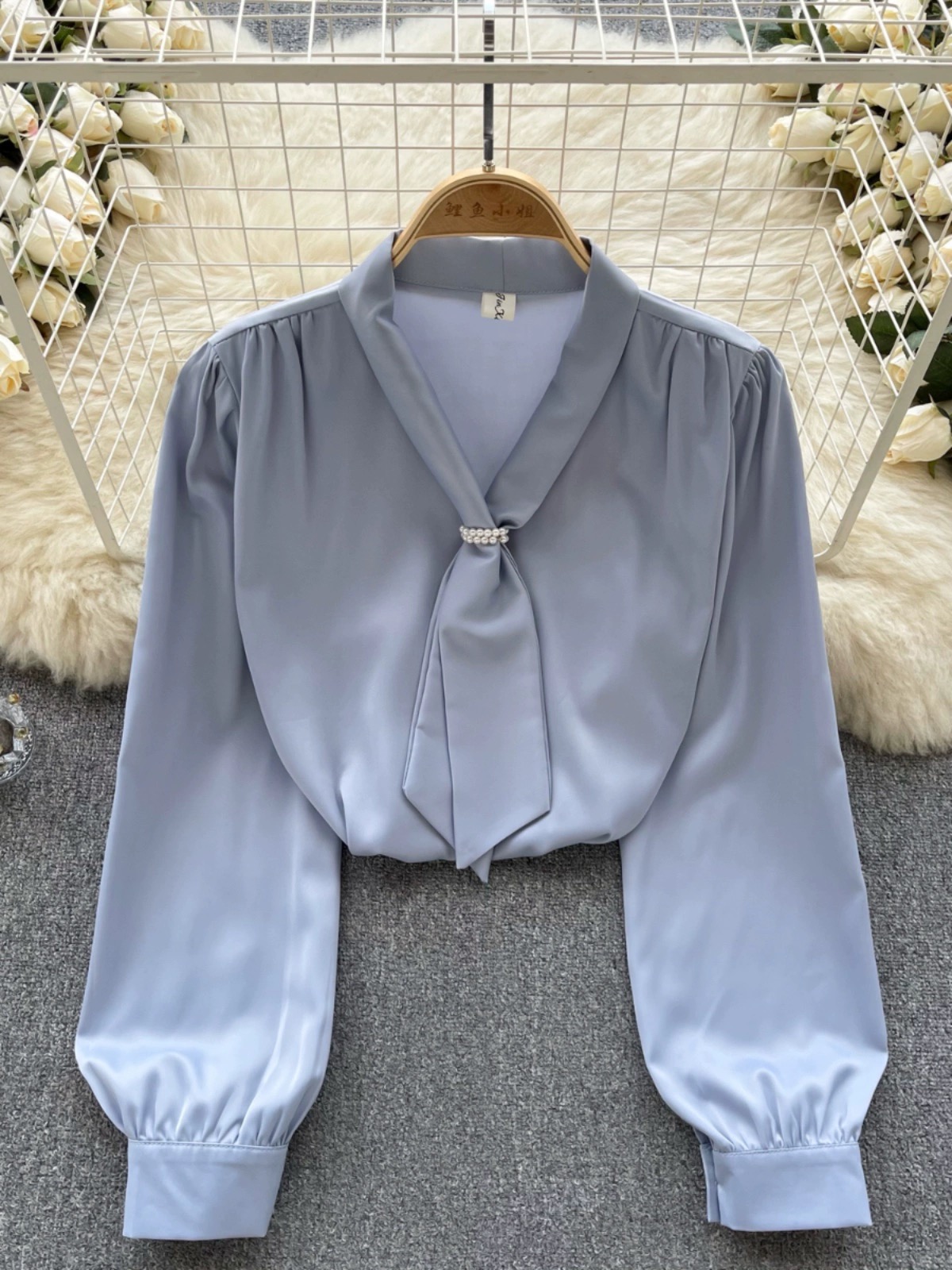 Don’t wanna know blouse BE335