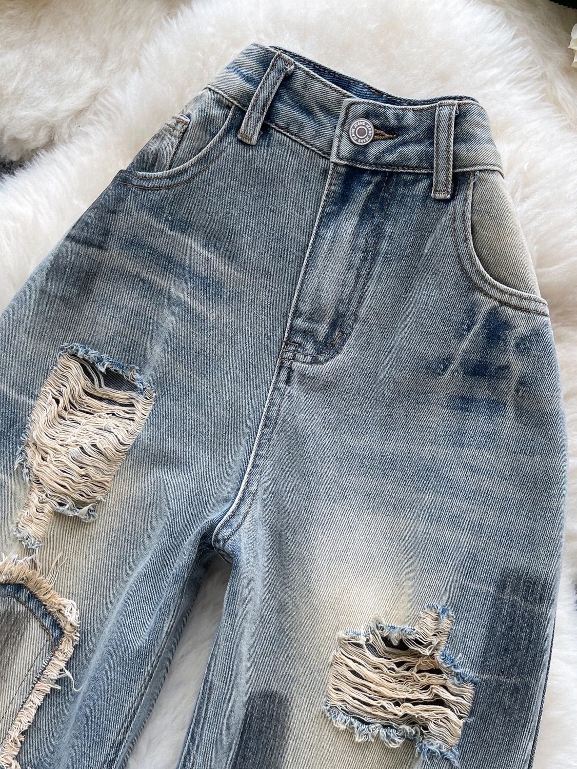 On a business trip jeans JN198 image