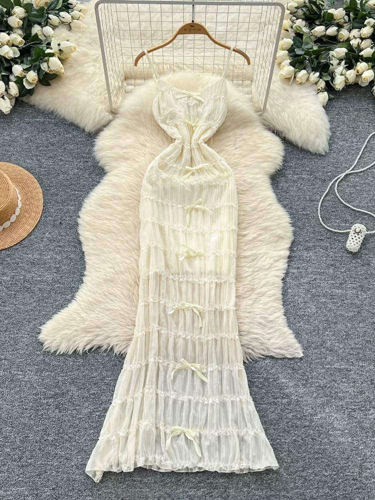 Champagne kisses dress CD645 image