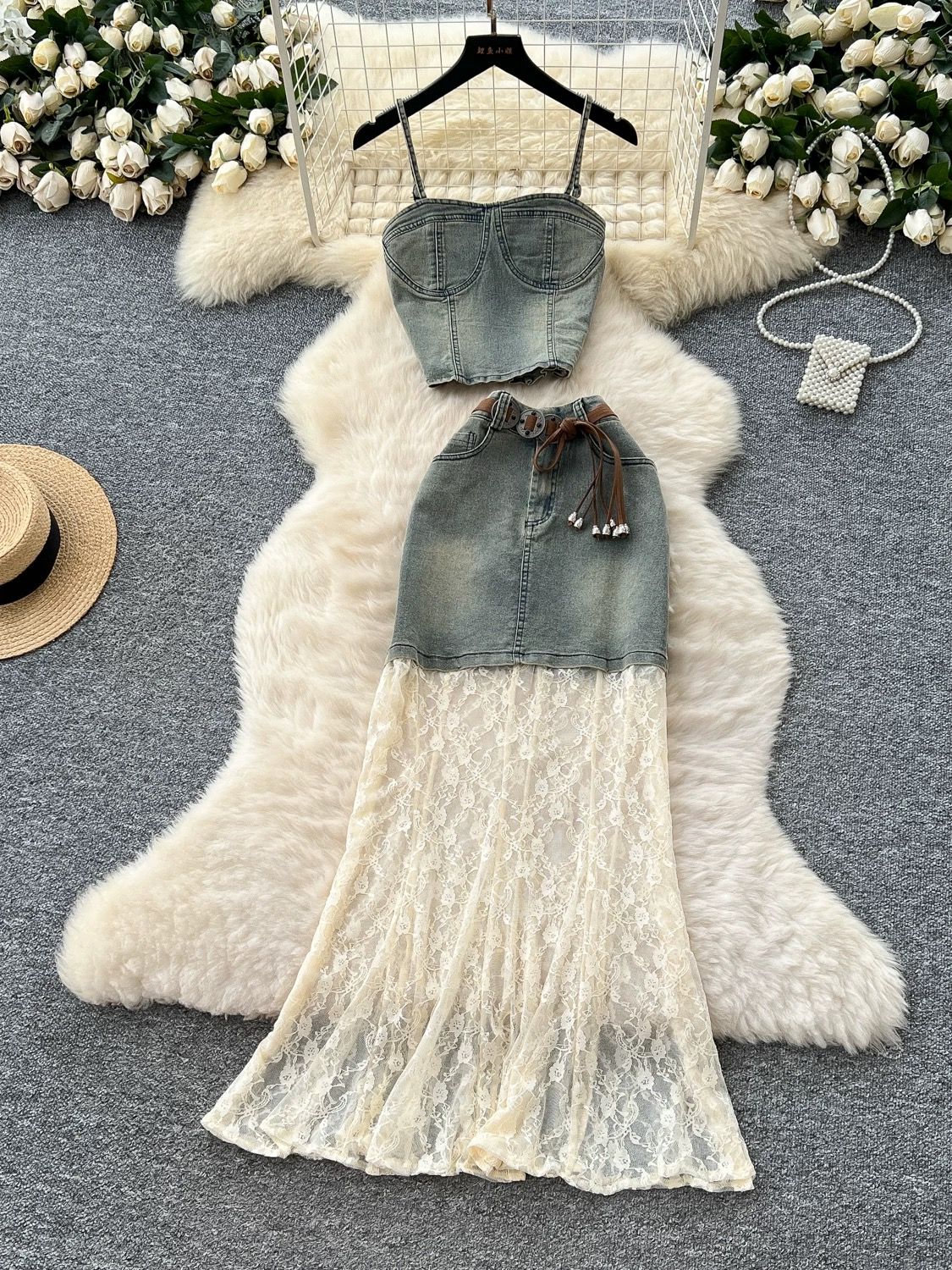 Bombshell babe set DTP228 image