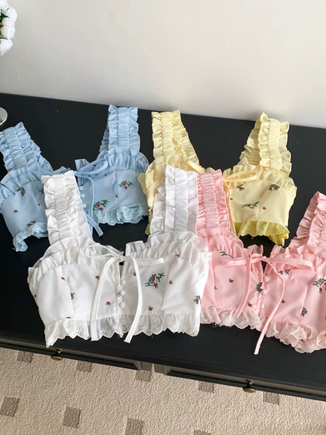 Out all day top CTO1140 image