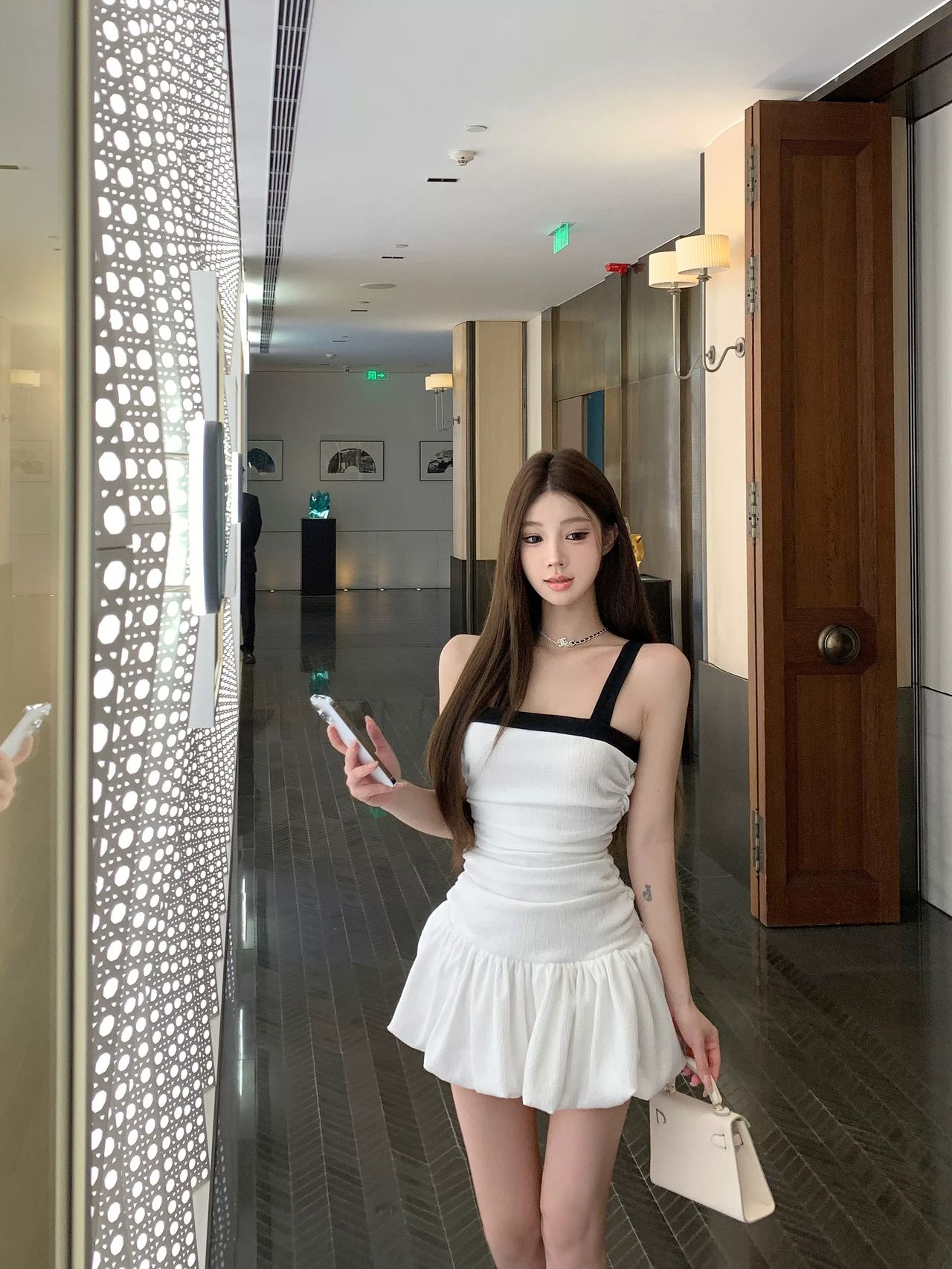 Look my way dress CD1620 image