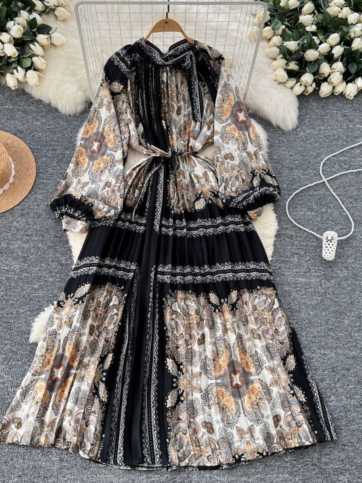 Chicest girl on the block Dress  CD866 image