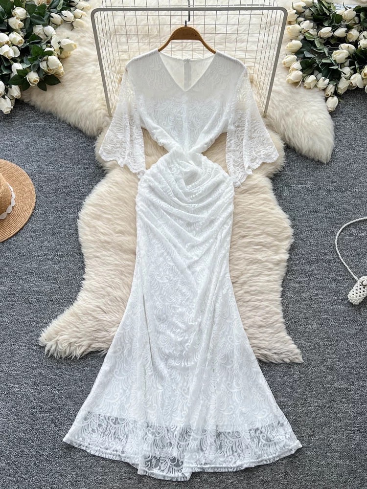 Perfect moment lace dress CD657