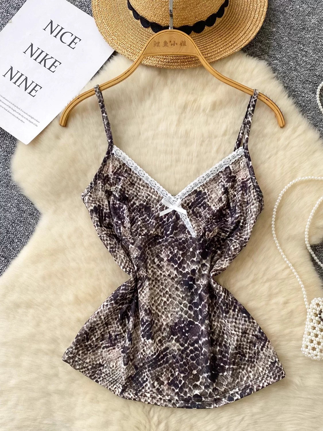 Sexy figure top CTO920