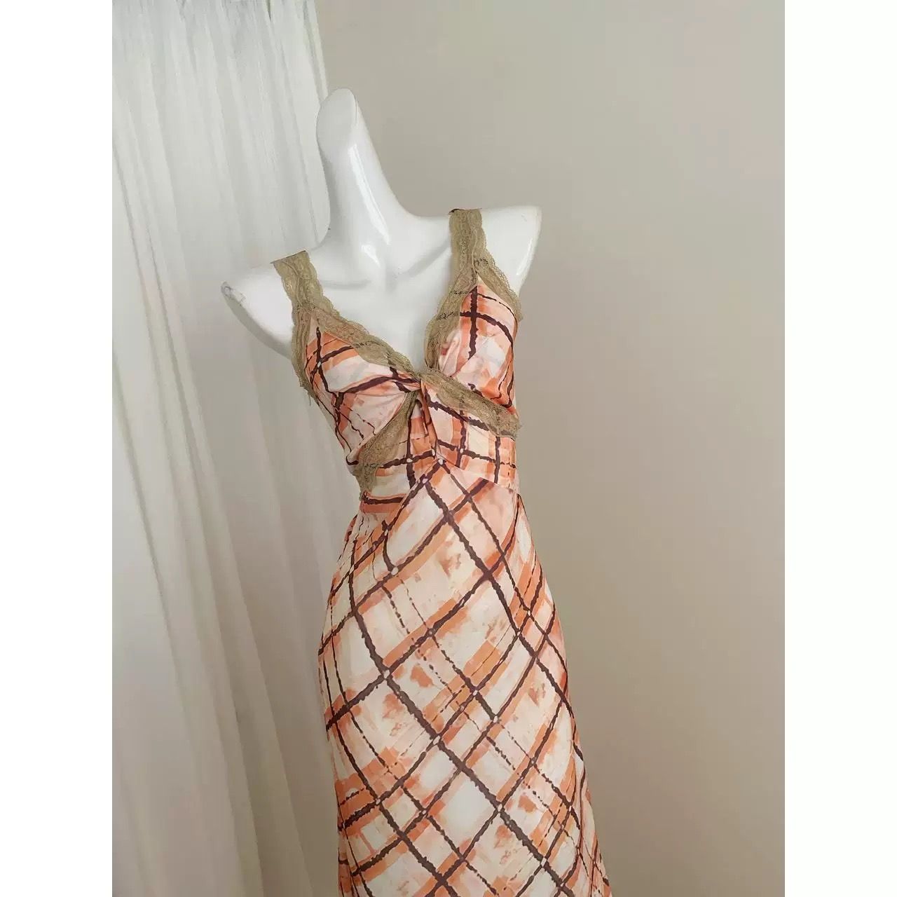 Keep coming back dress CD1580 image