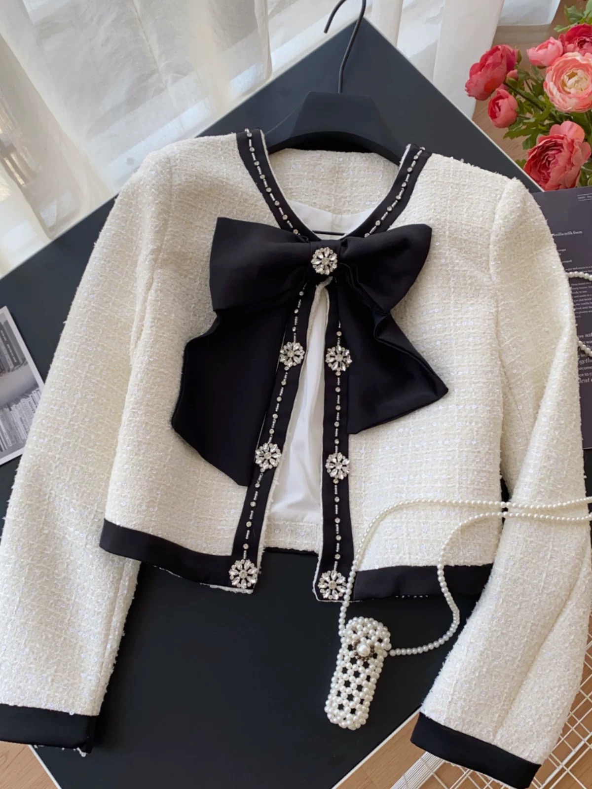 Social elite cropped blazer BL161 image