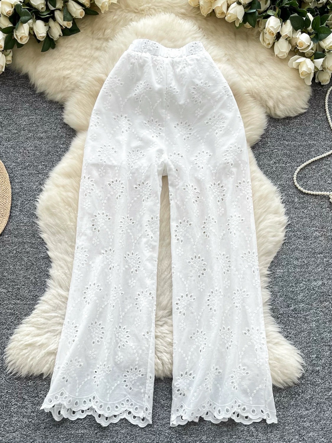 Trust a few lace pants CP85