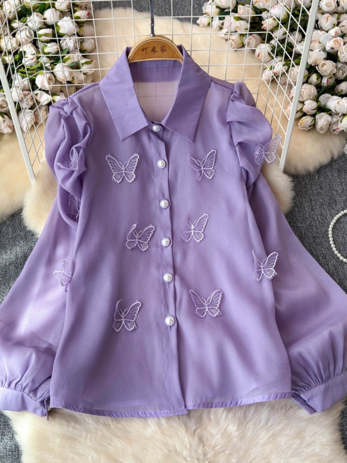 Bidding my time butterfly blouse BE431
