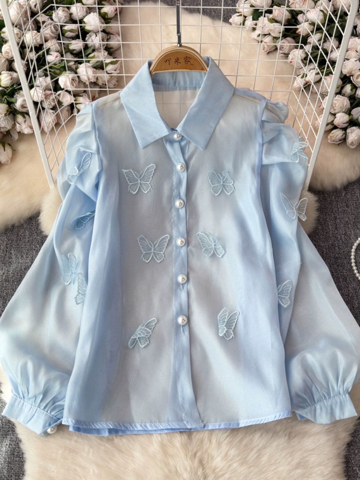 Bidding my time butterfly blouse BE431 image