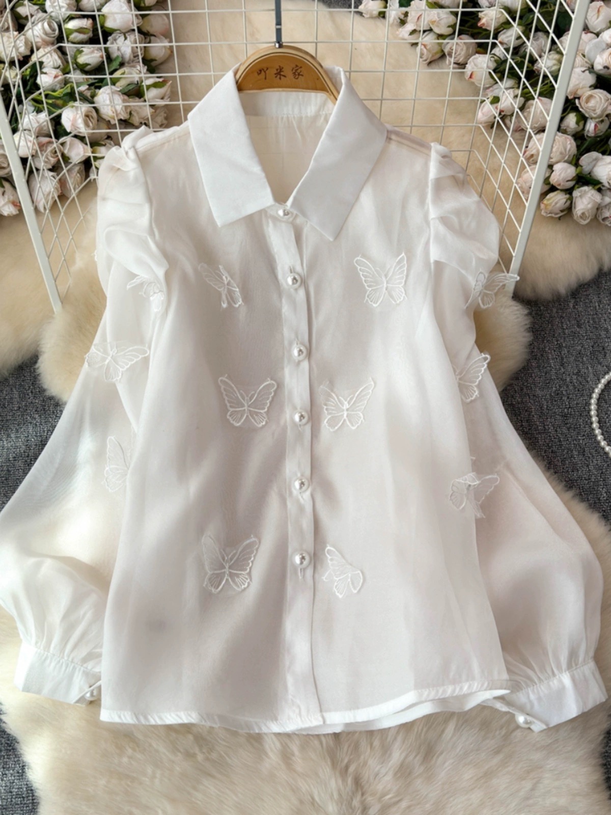 Bidding my time butterfly blouse BE431 image
