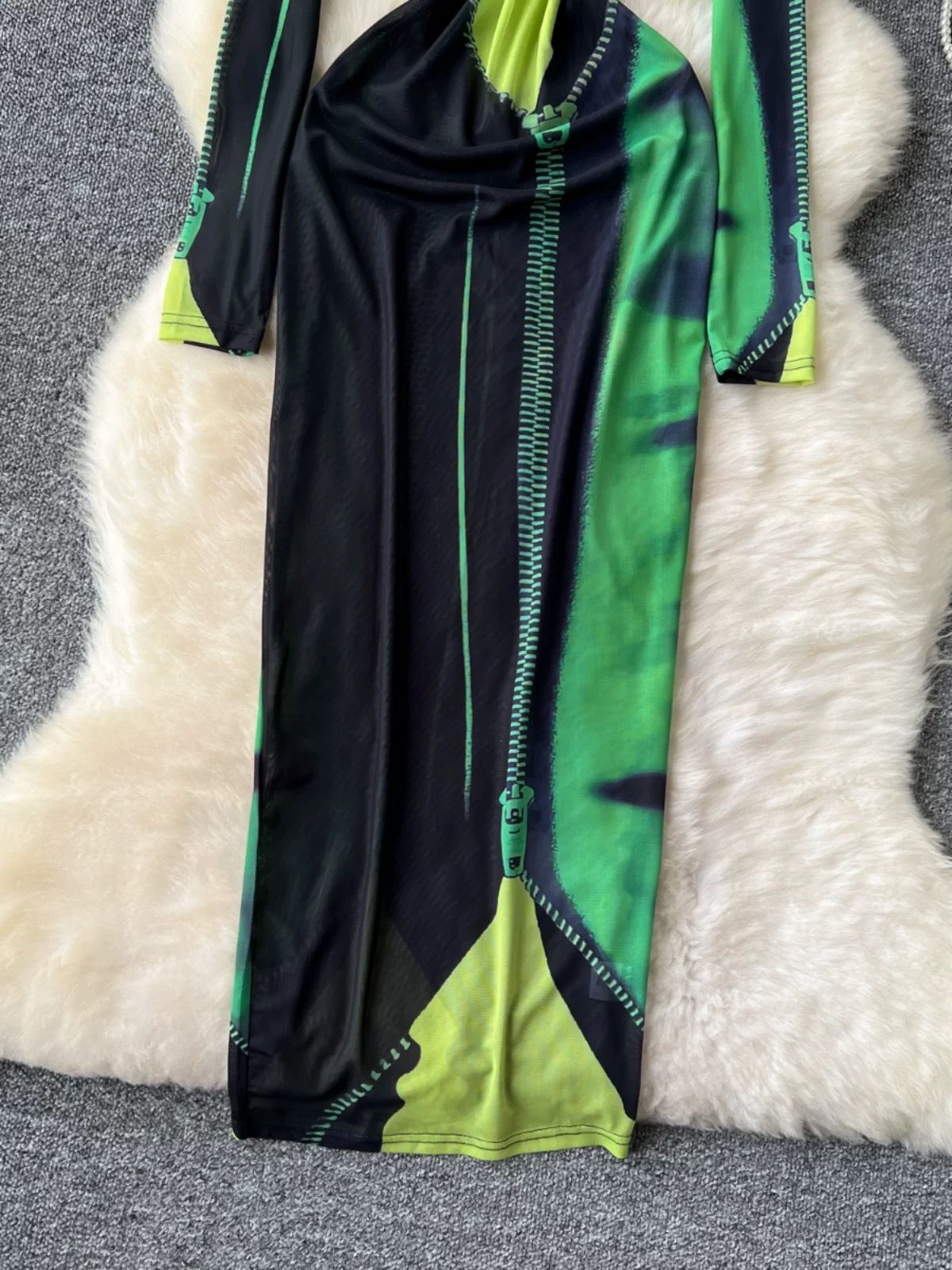 Out here again dress CBC1076 image