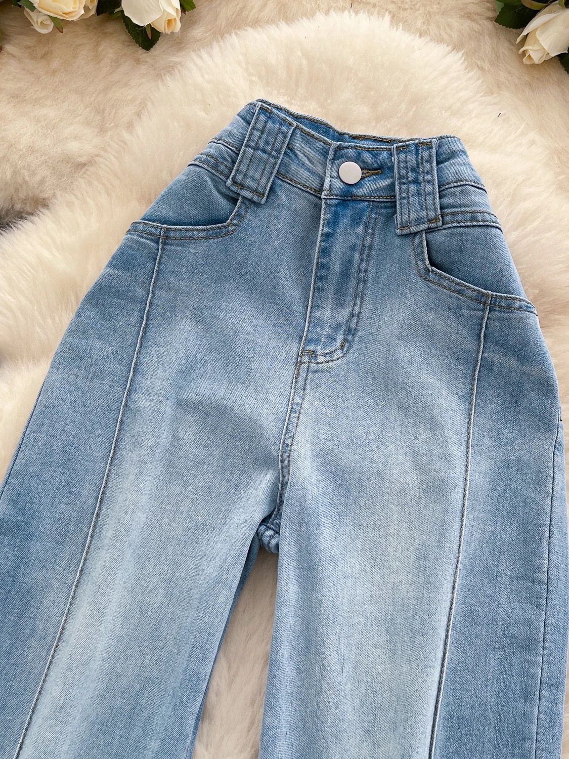 Hottest in the room jeans JN158 image