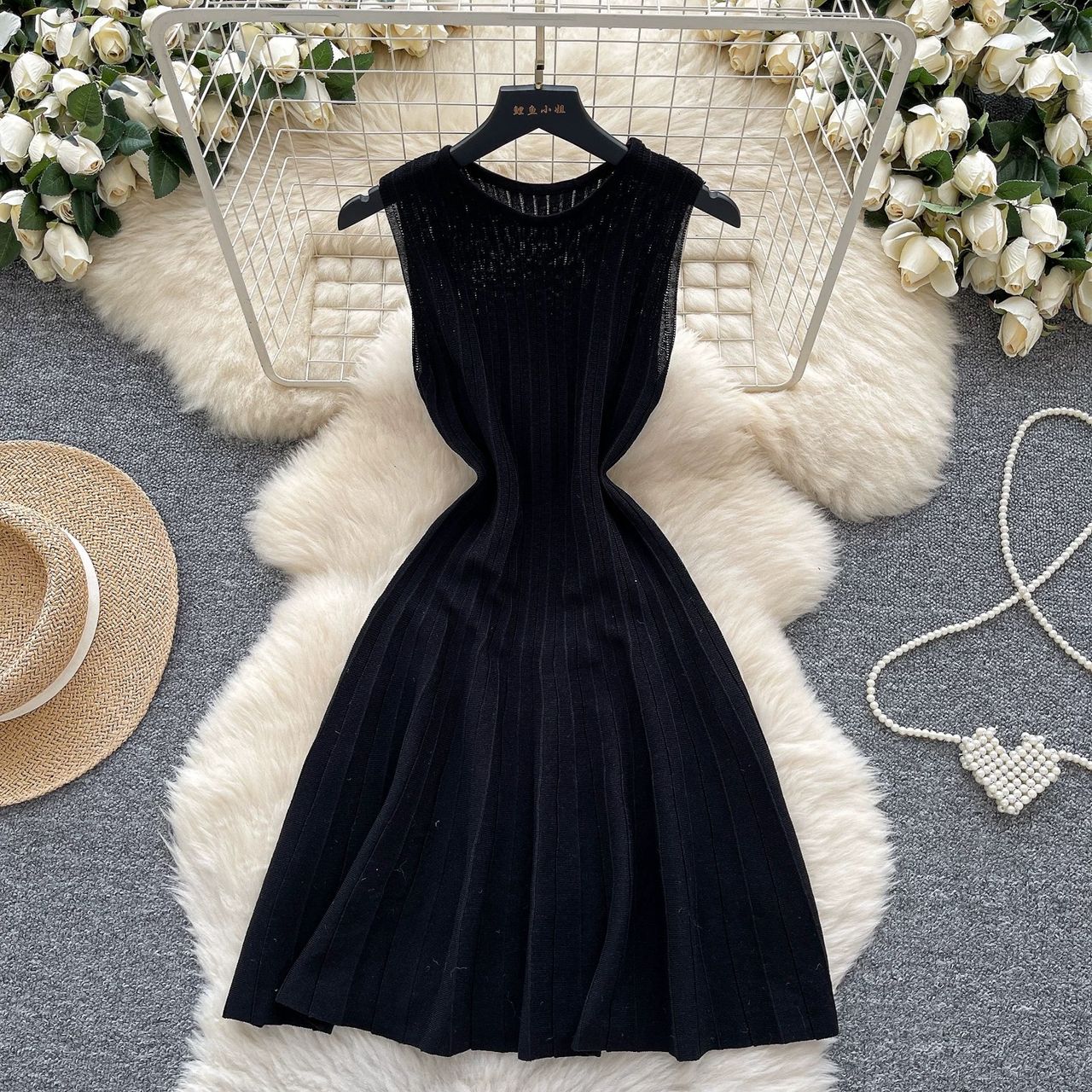 On trend dress CD1569 image