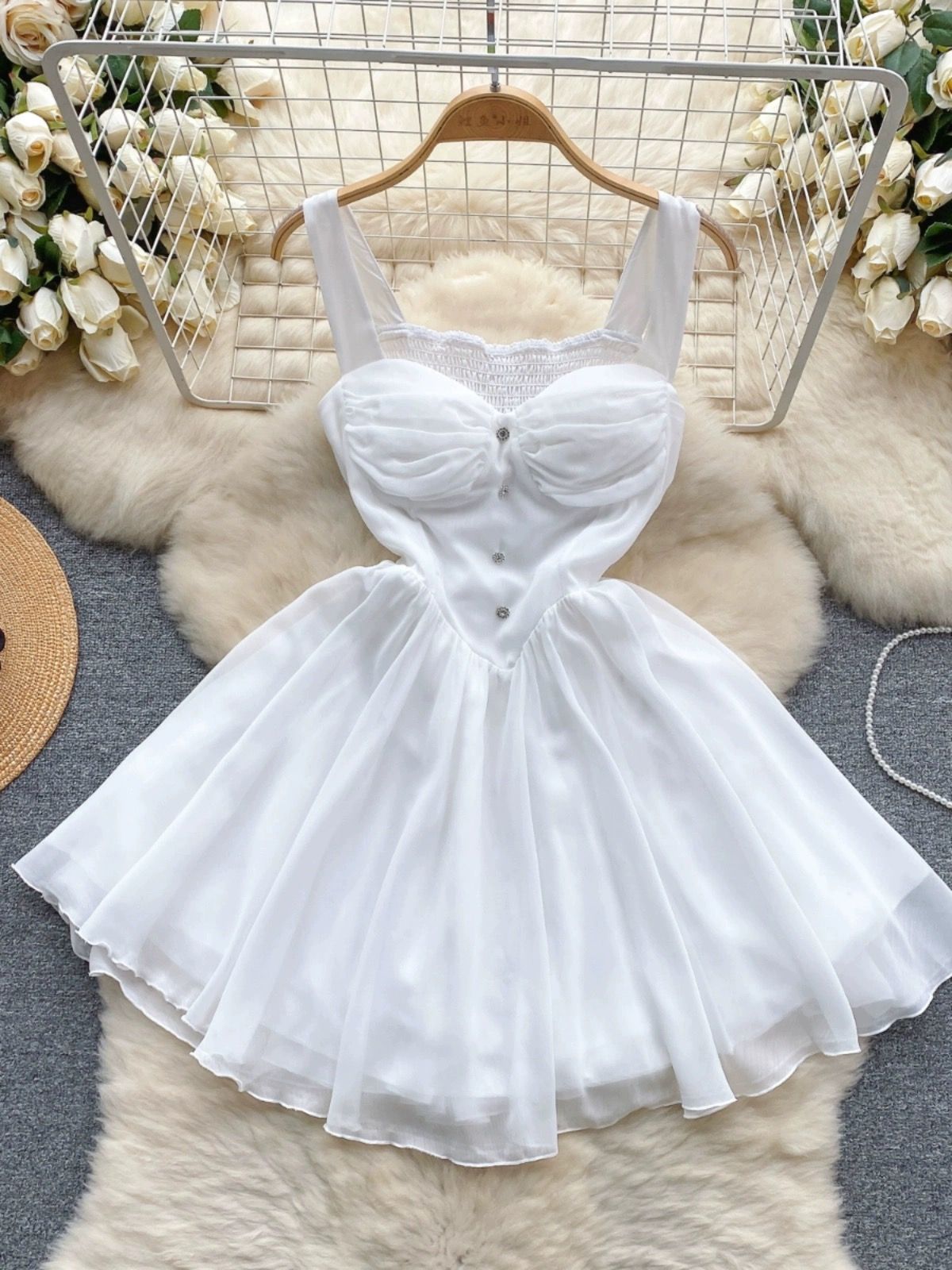 Living for me dress CD906 image