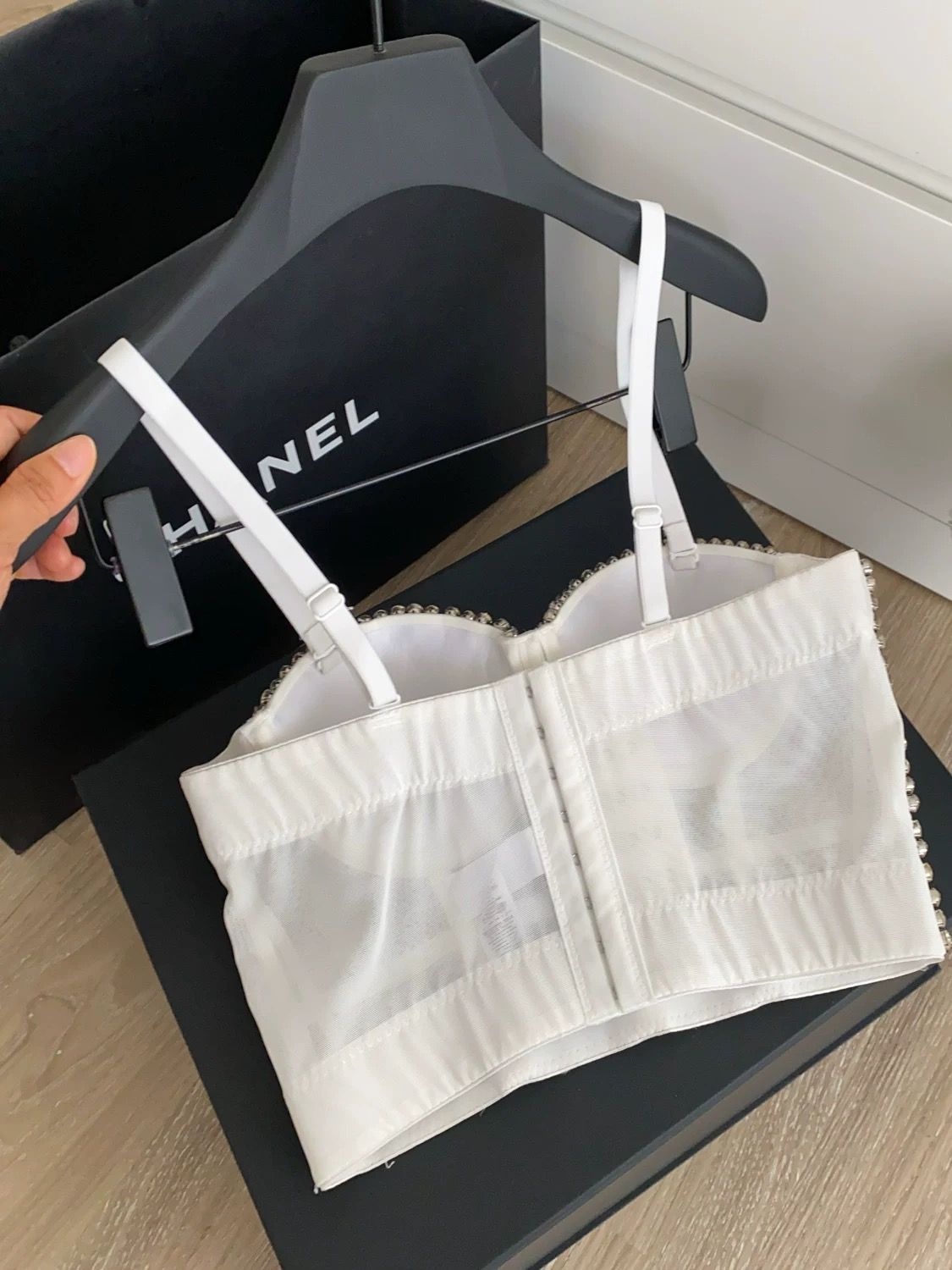 Rising above top CTO910 image