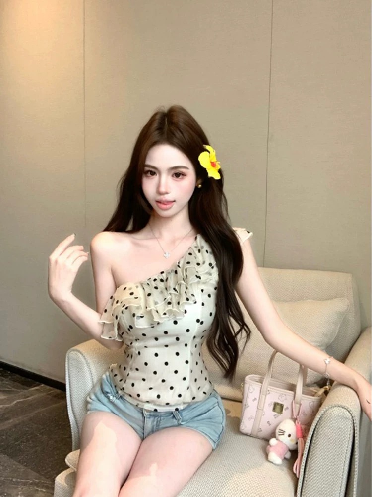 Radiant body top CTO452 image