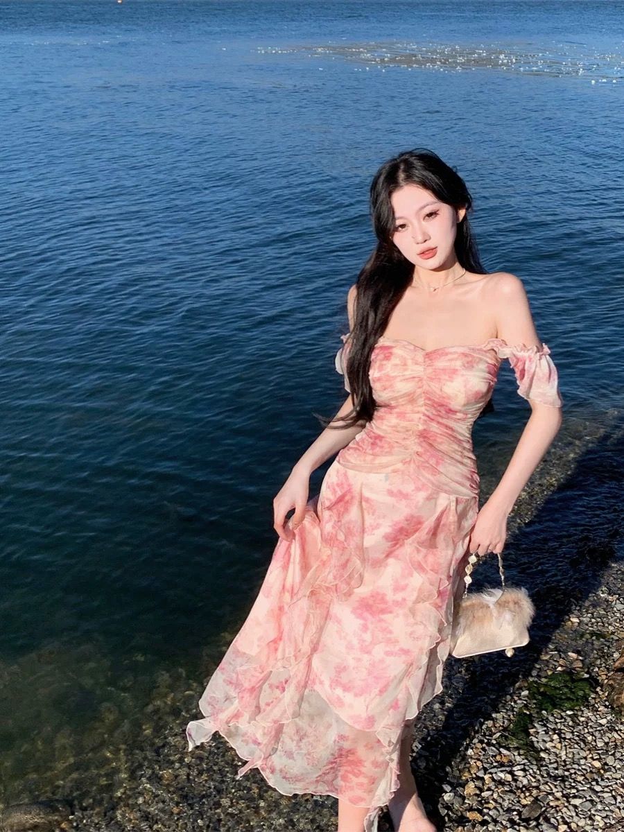 Hotter than you dress CD1949 image