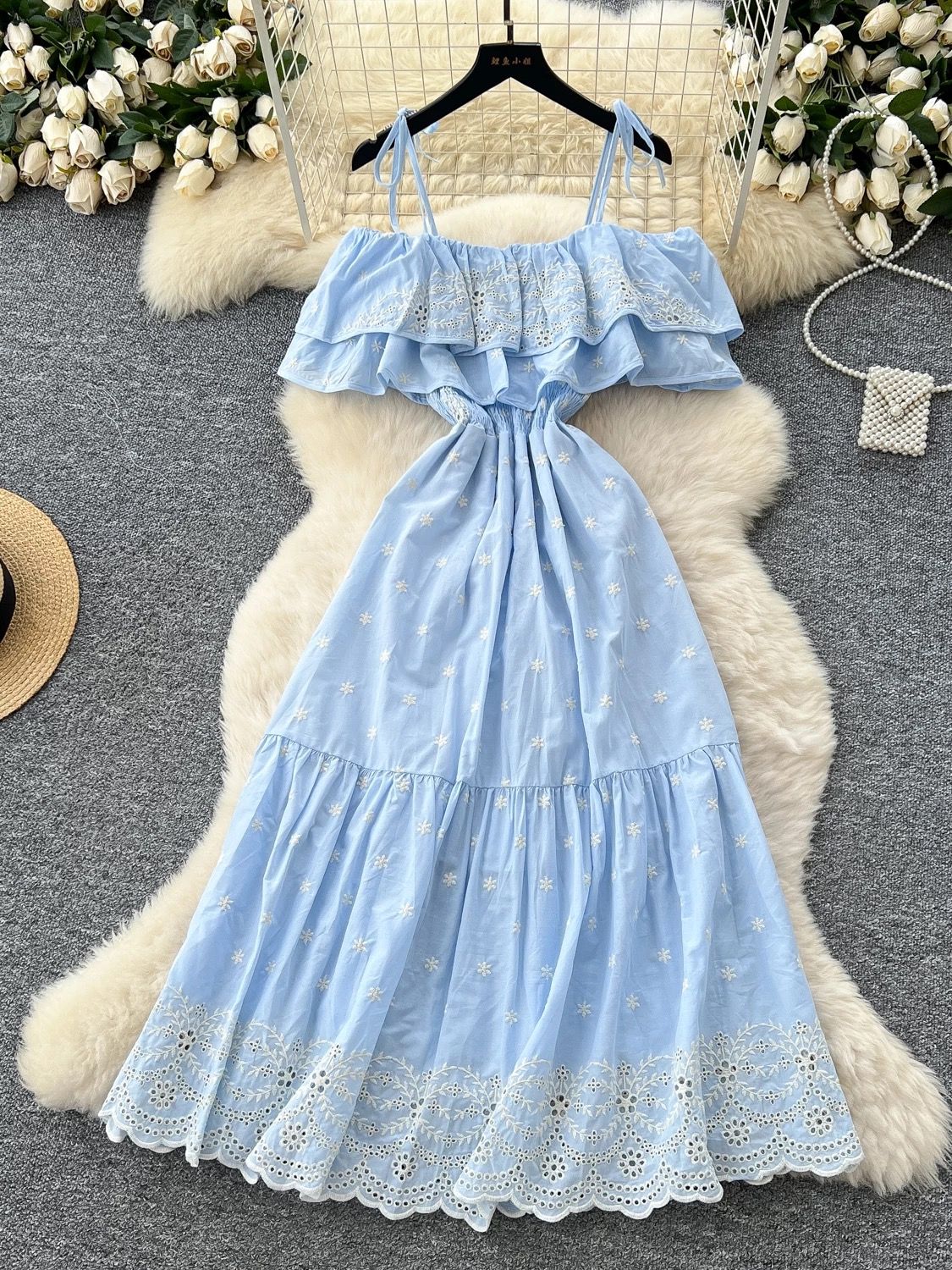 Body is an art lace dress CD698 image