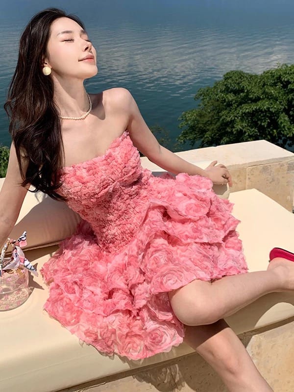 Bad intentions floral dress CD681 image