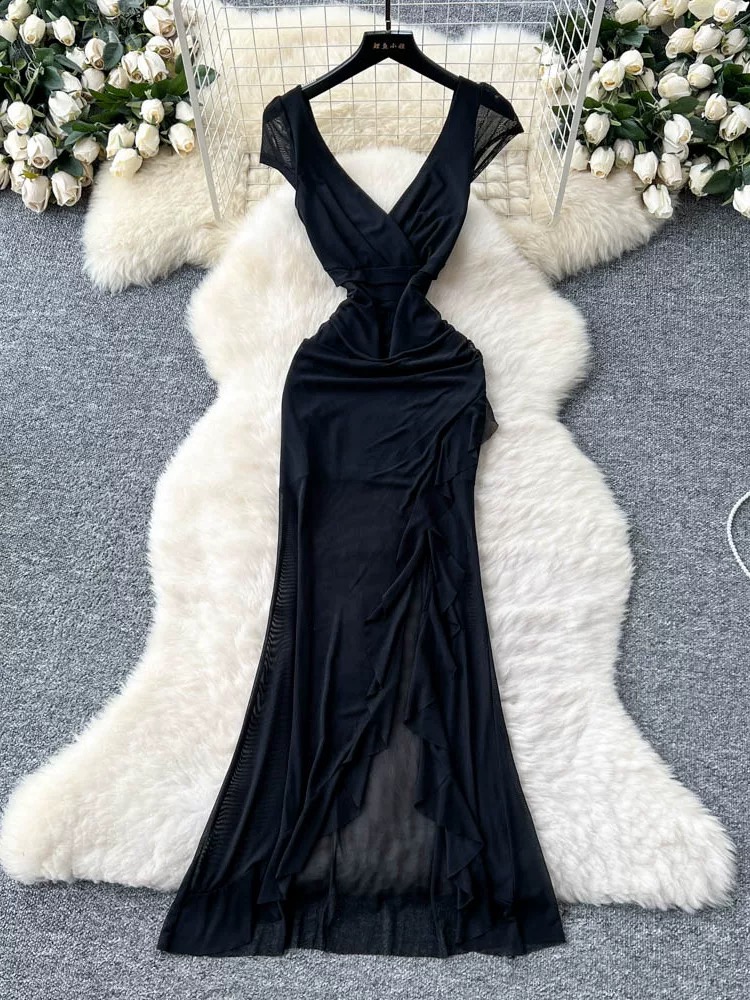 Malibu Barbie dress CD349 image