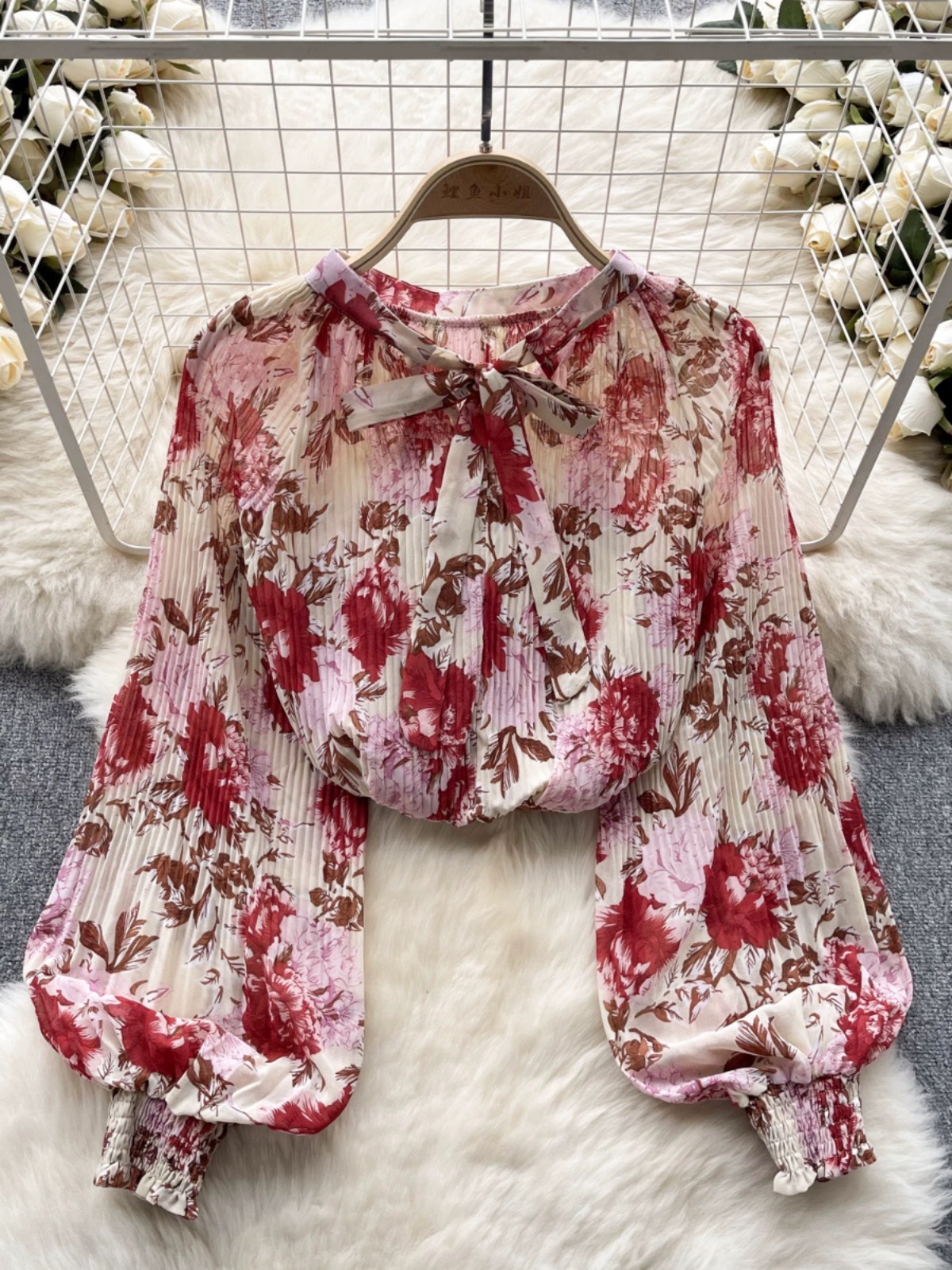 Keep it classic blouse BE334