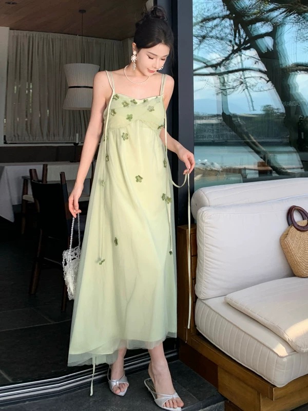 Morning calls dress CD337