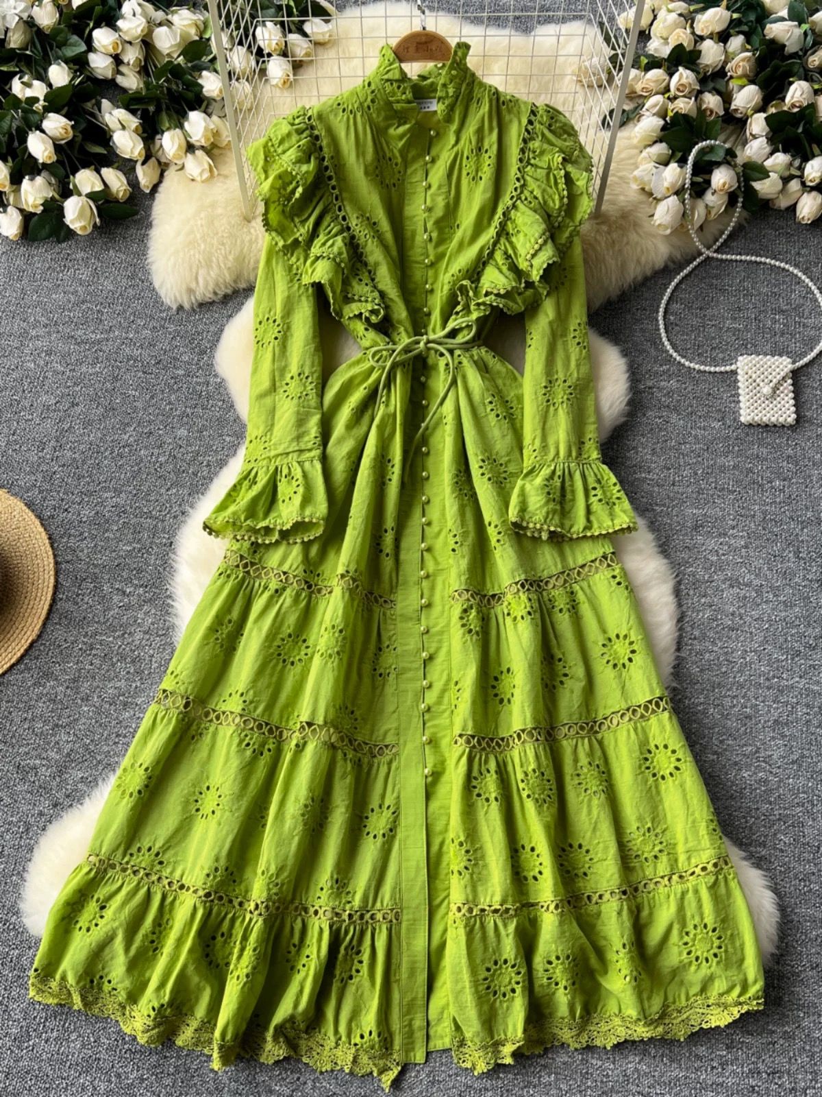 Princess treatment lace dress CD1811 image