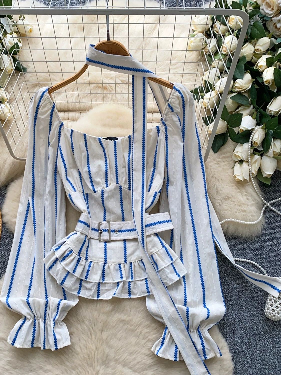 Passing by top CTO1086 image