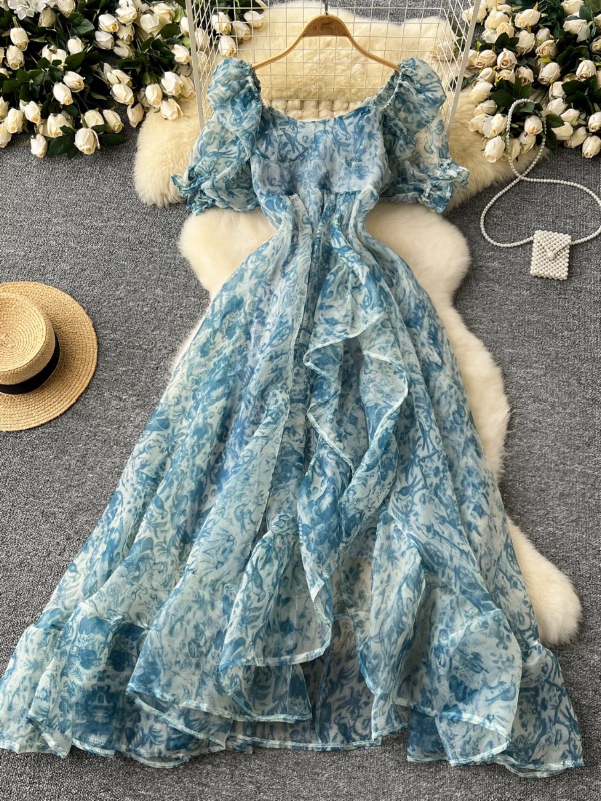 Treat me like that dress FD1052 image