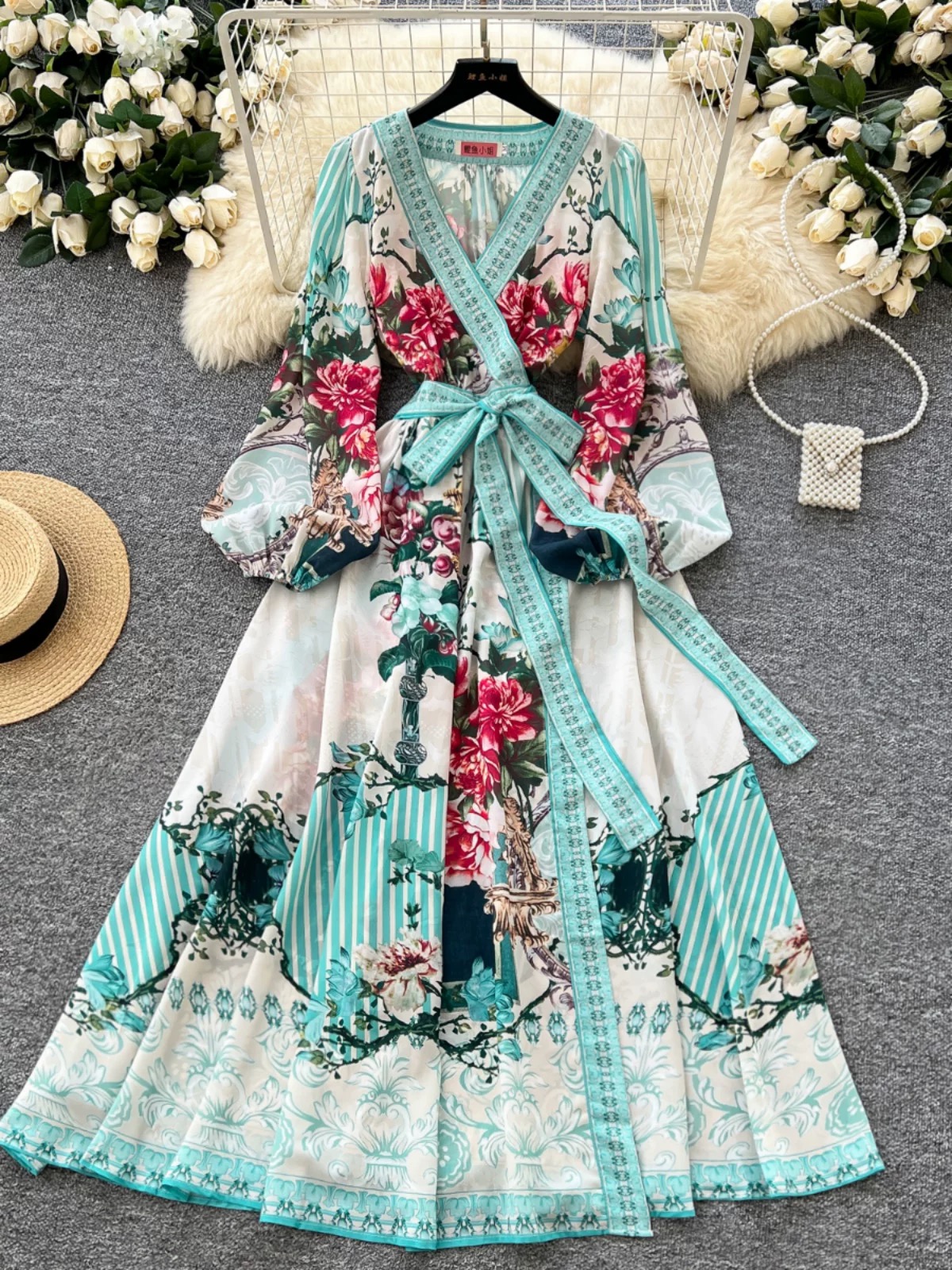 A trip to France dress ED453