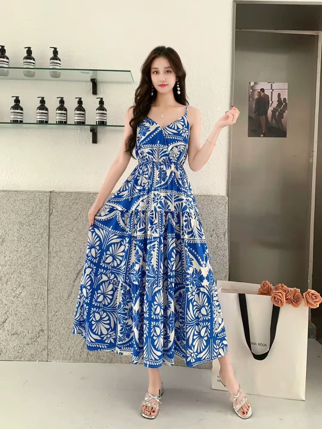 Out of my way dress CD1548 image