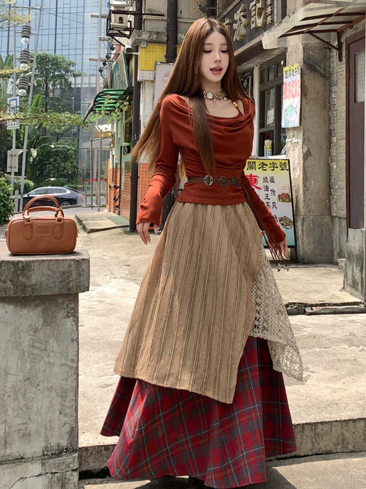 Private university skirt CS171 image