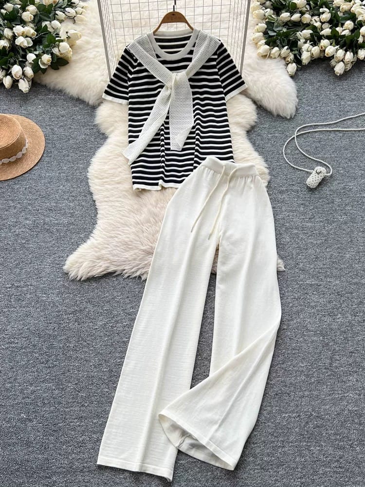 Booked and busy set STP209 image