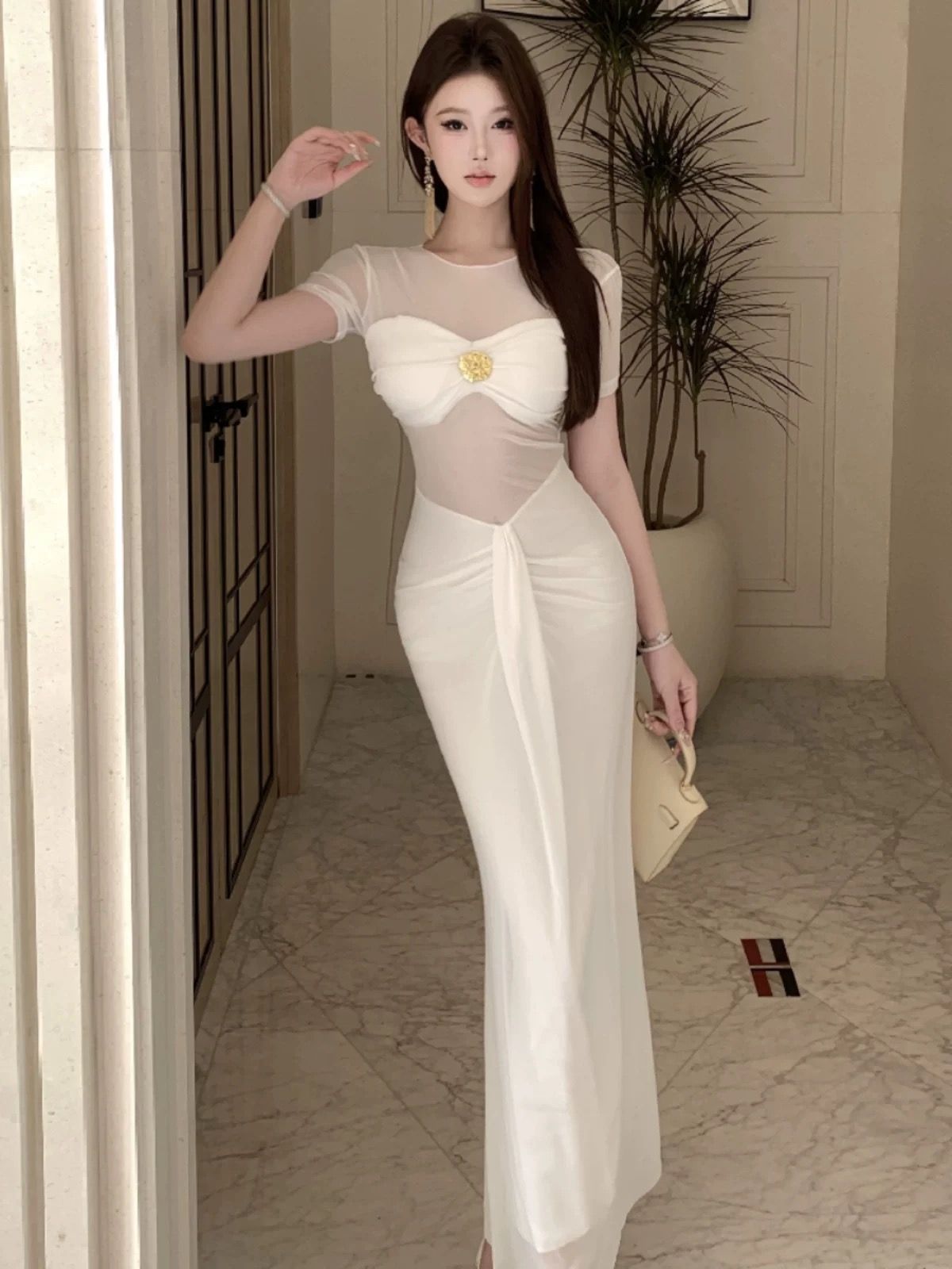 Can’t tame me dress FD838 image