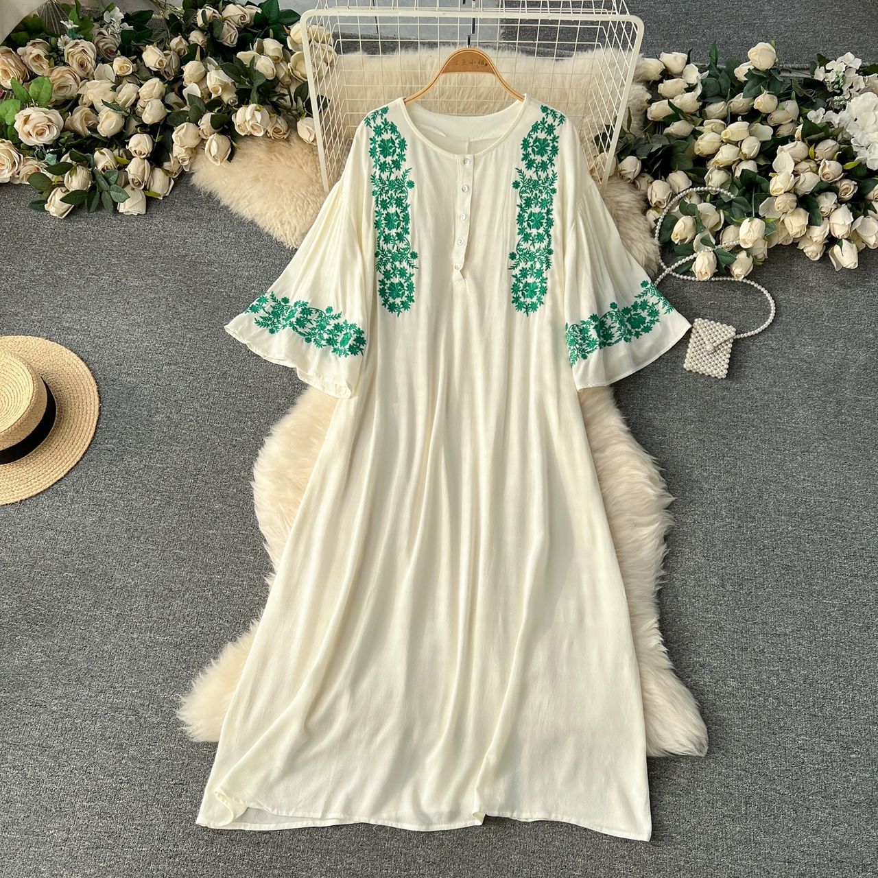 Fast living embroidery dress CD1317 image