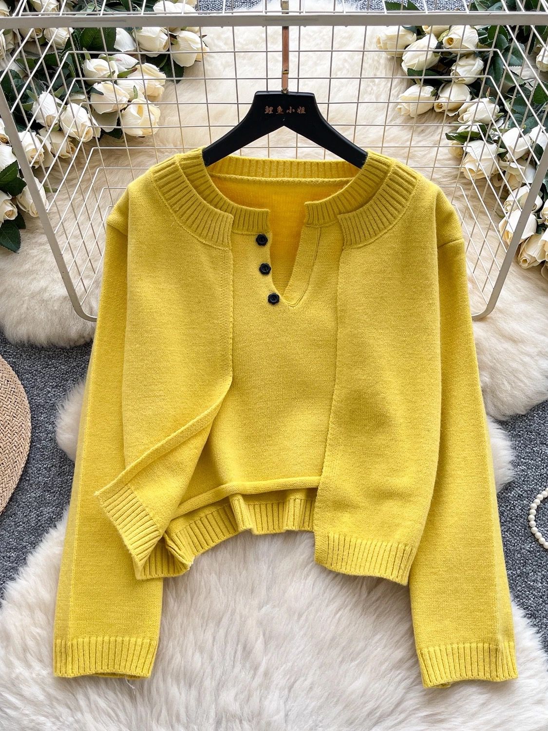 Pretty in Wool top set KTO291 image