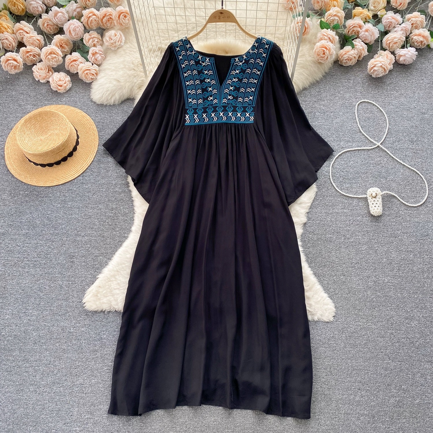 Art of living embroidery dress CD1324 image