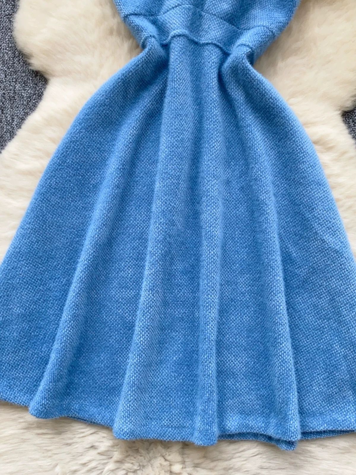 Into the groove dress CD2165 image