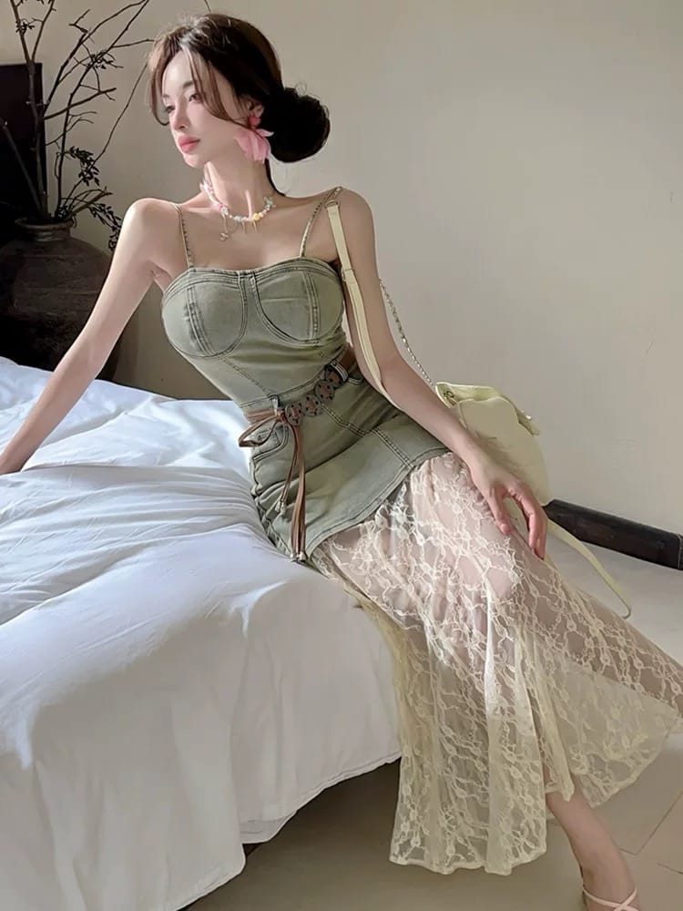 Bombshell babe set DTP228 image