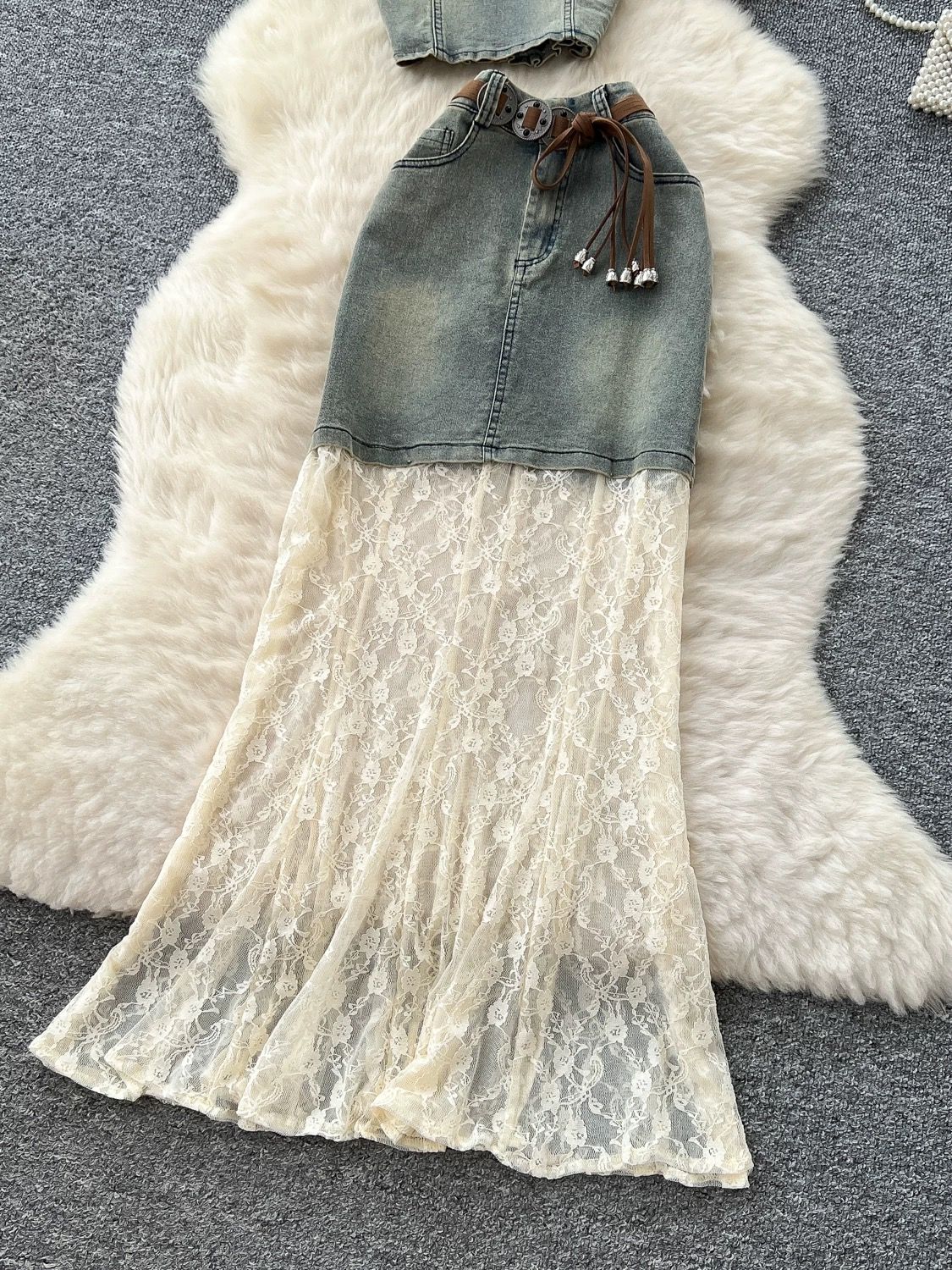 Bombshell babe set DTP228 image