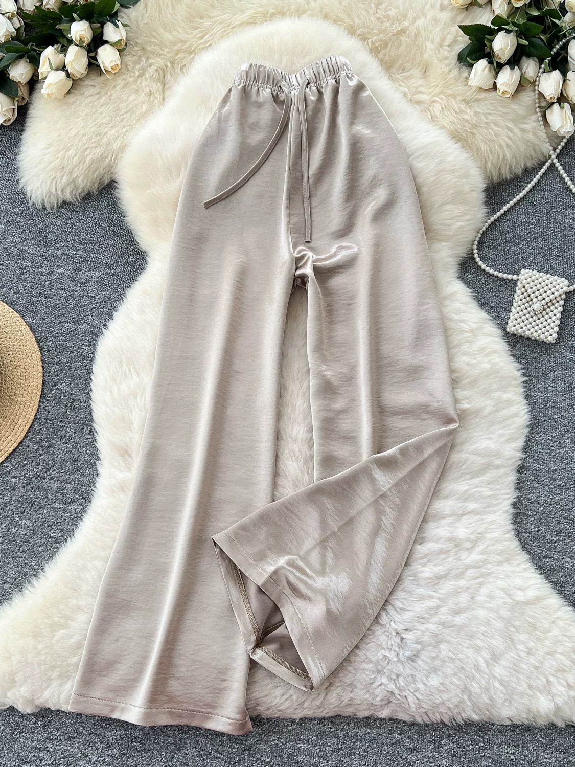 Stunning babe pants CP81 image