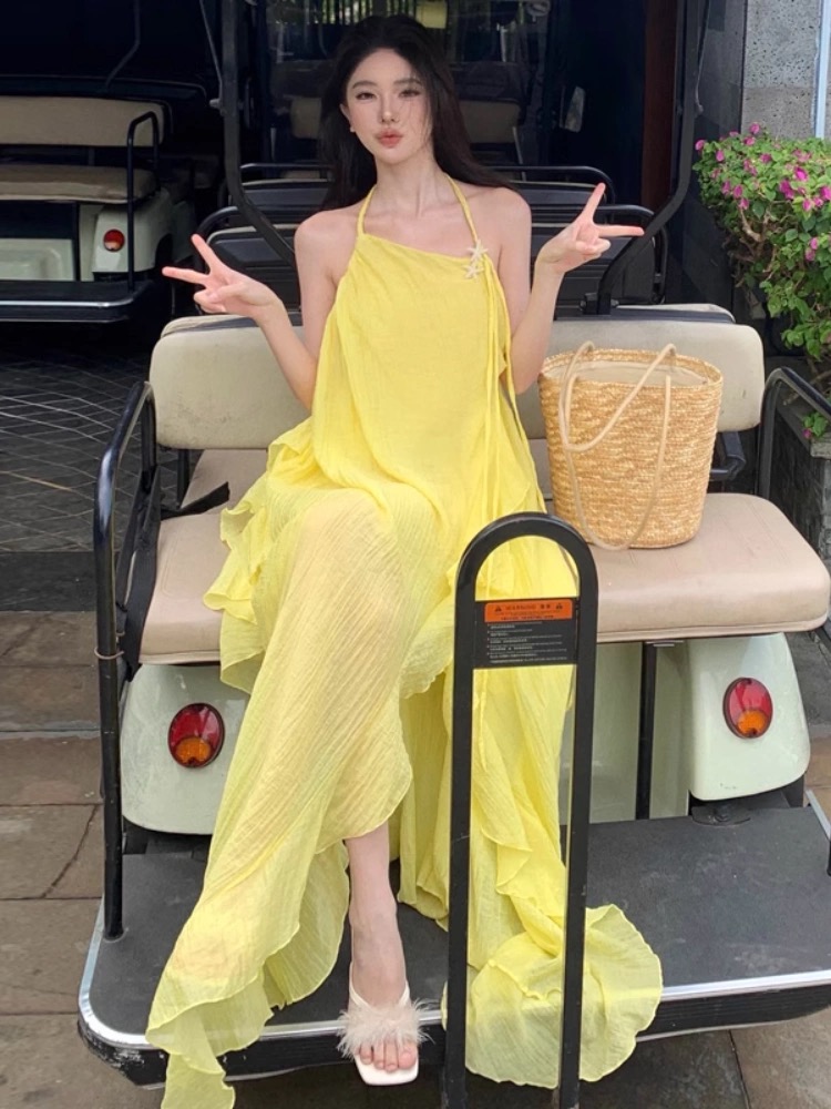 Meant to standout dress CD1987