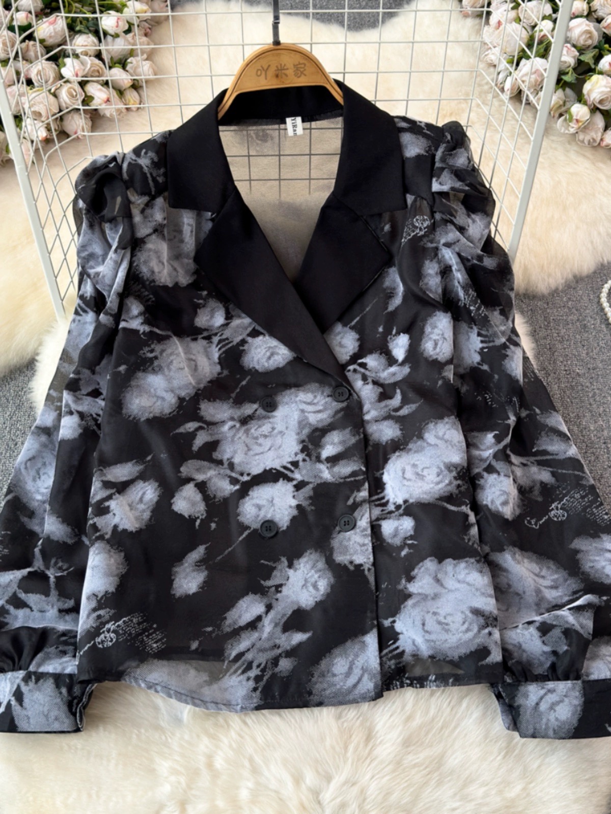 Whispering slay blouse BE402 image