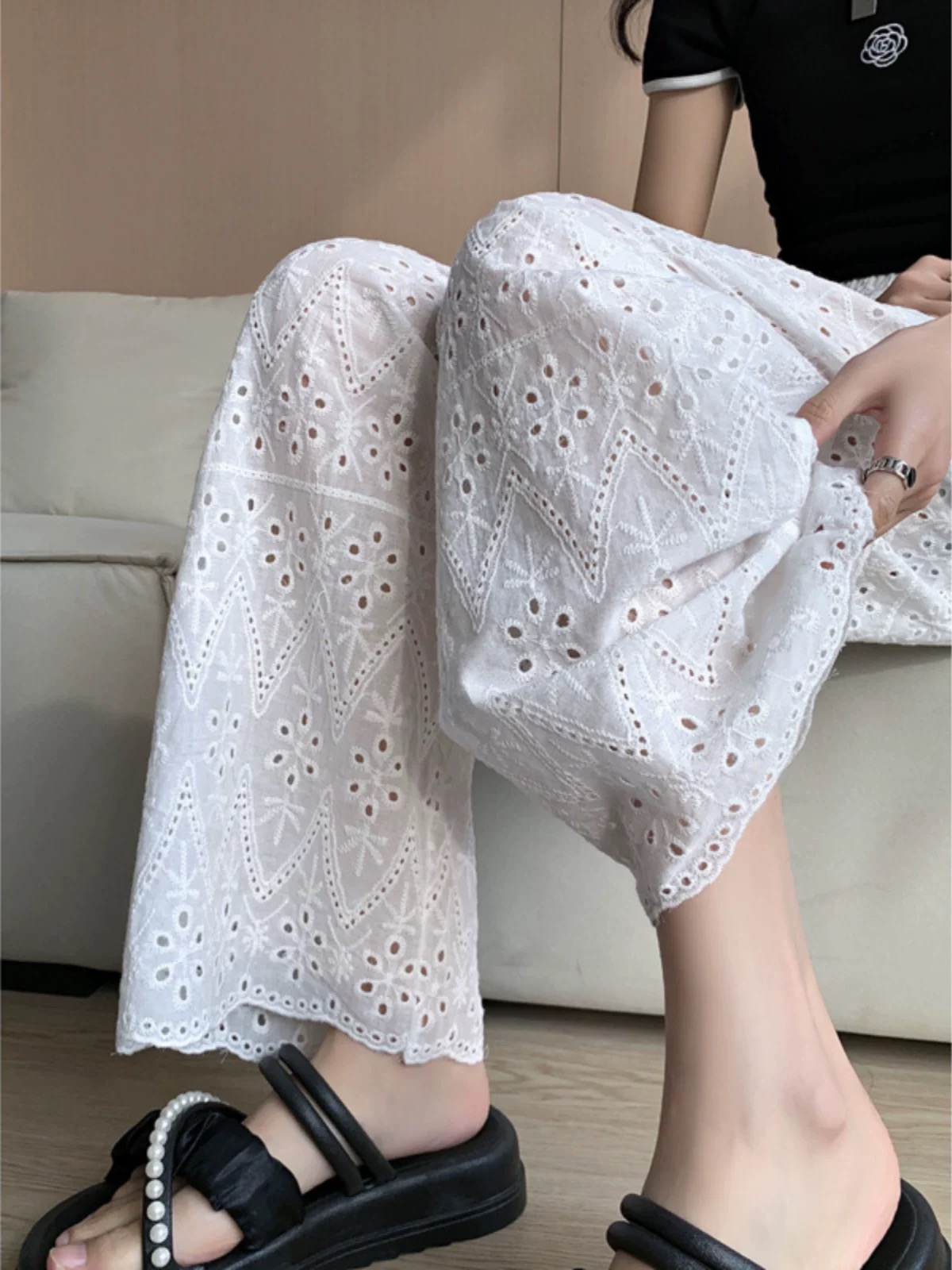 Trust a few lace pants CP85 image