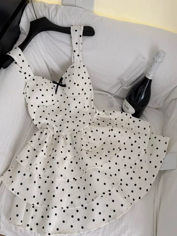 Divine babe polka dress CD506 image